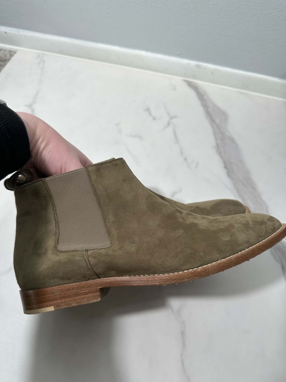Jenni Kayne Suede Chelsea Ankle Boot in Laurel Size 9 Quiet Luxury Minimalist - Picture 14 of 16